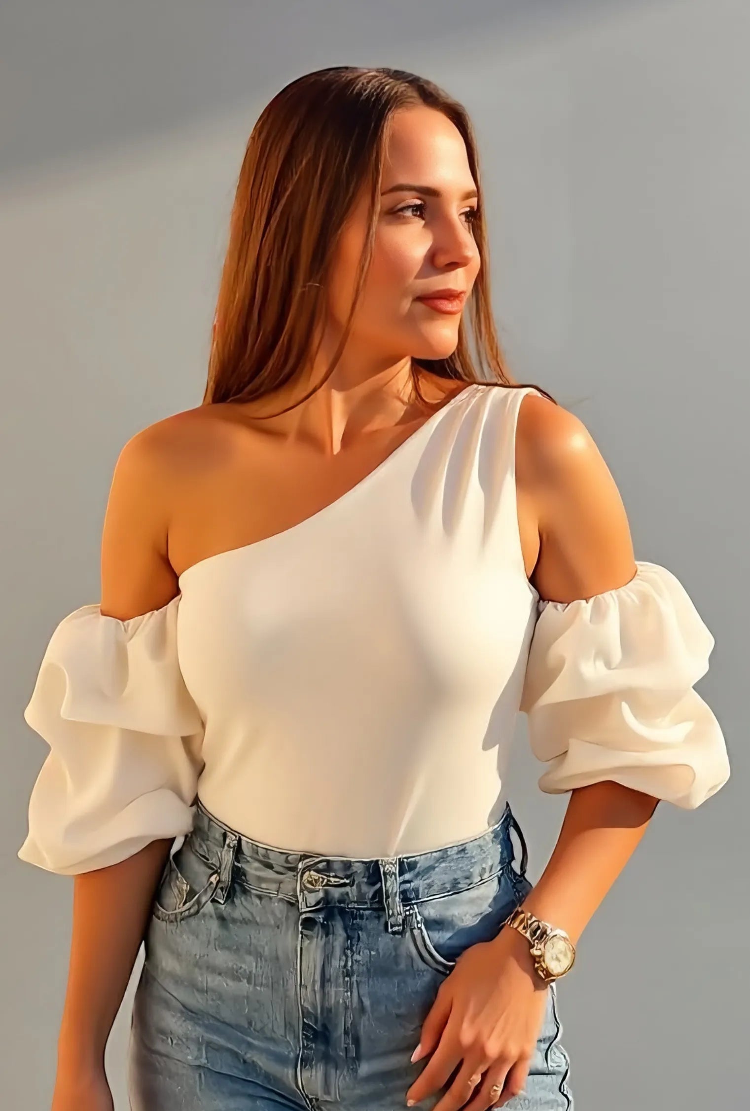 BODY AGUSTINA HOMBRO DESCUBIERTO