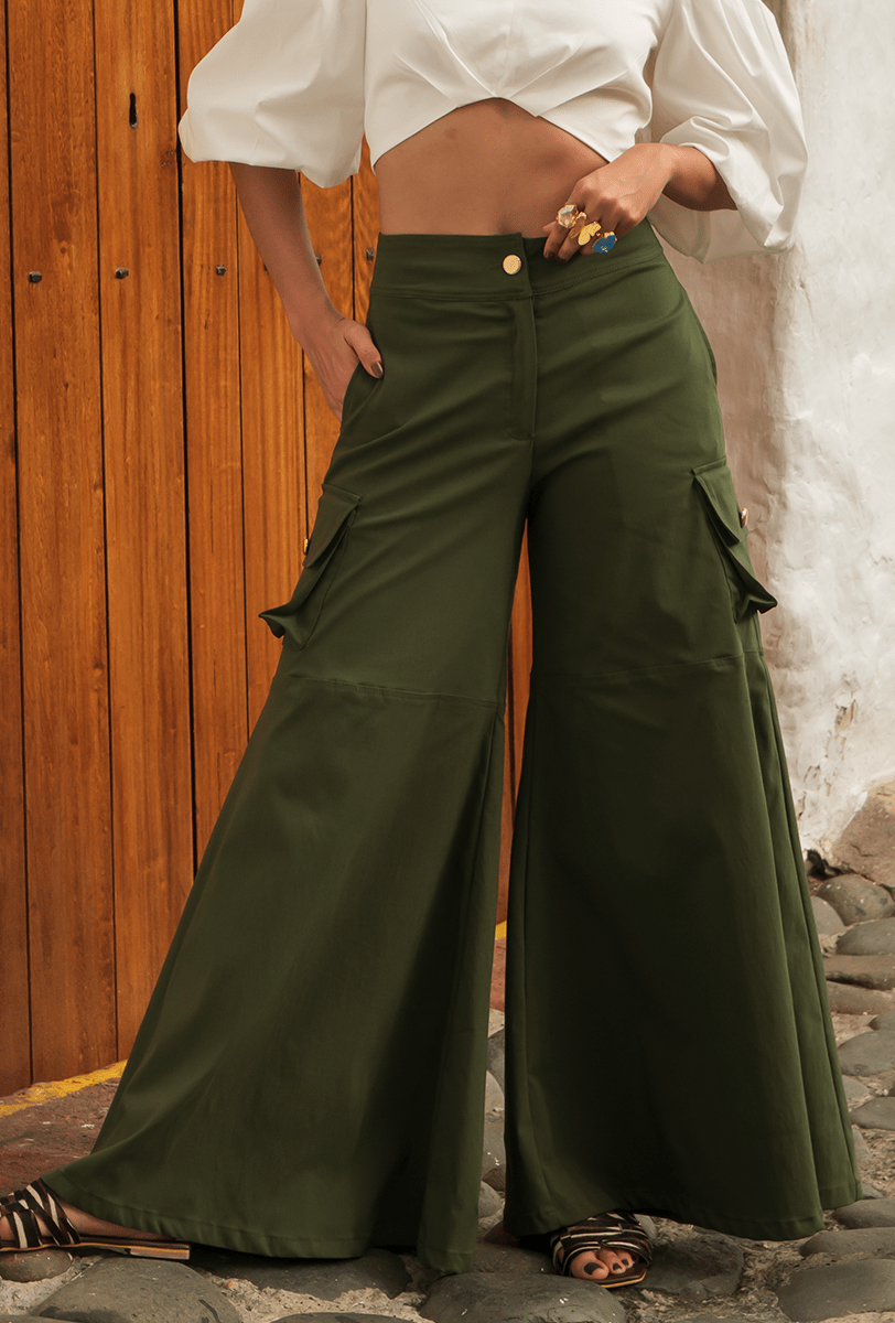 PANTALÓN BOTA ANCHA "FLOR DE LOTO" VERDE MILITAR