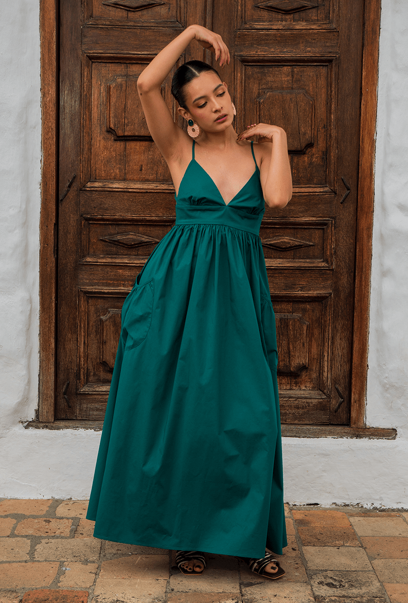 VESTIDO LARGO DE ESPALDA DESTAPADA "COLONIA"