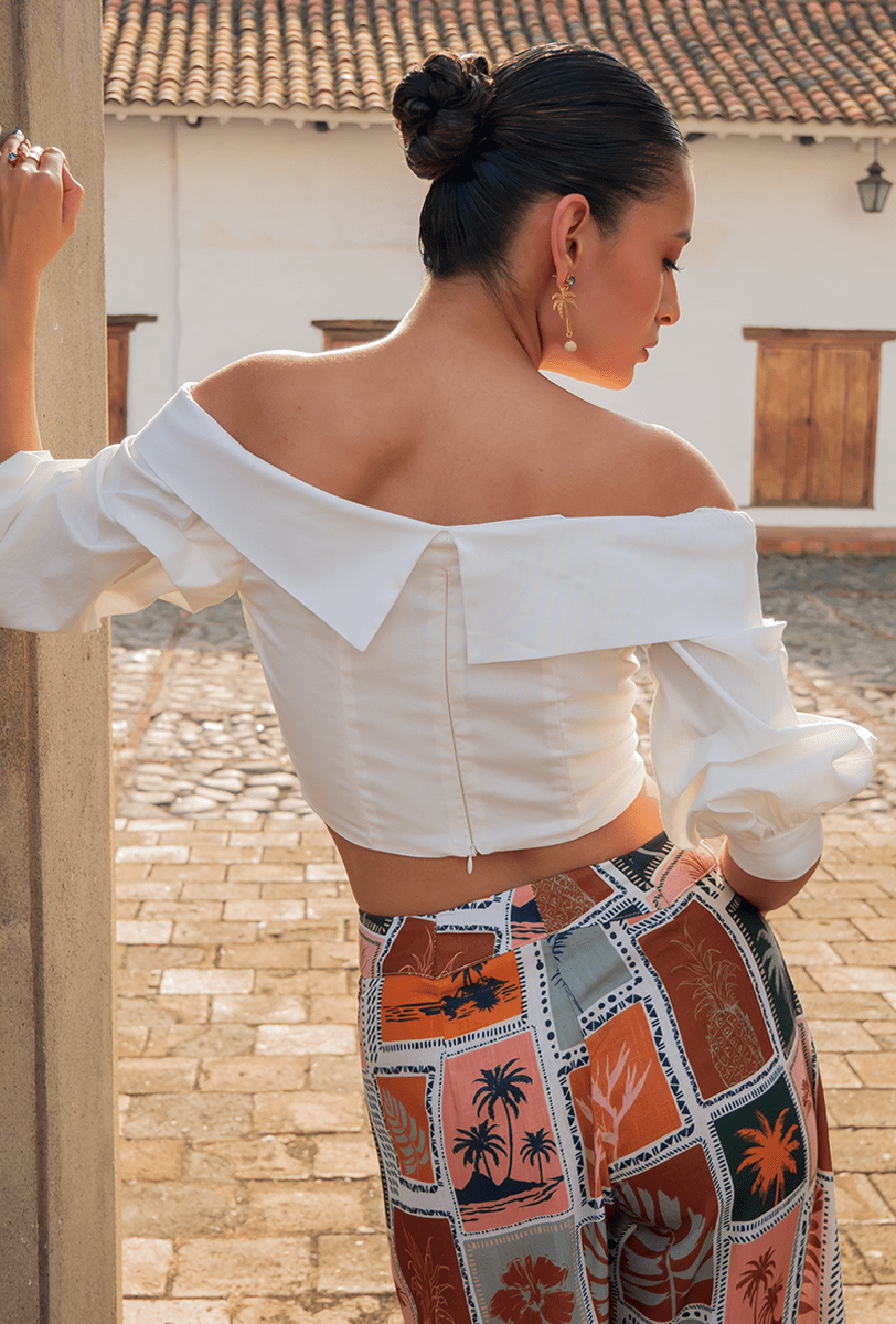 Croptop Cuello Bandeja | "Scarlet"
