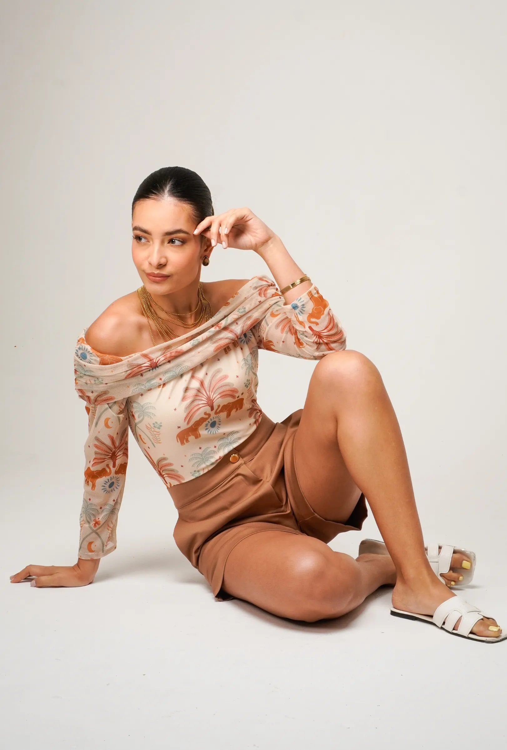 SHORT SASTRE COLOR MOCCA "TOPACIO" | NUEVO