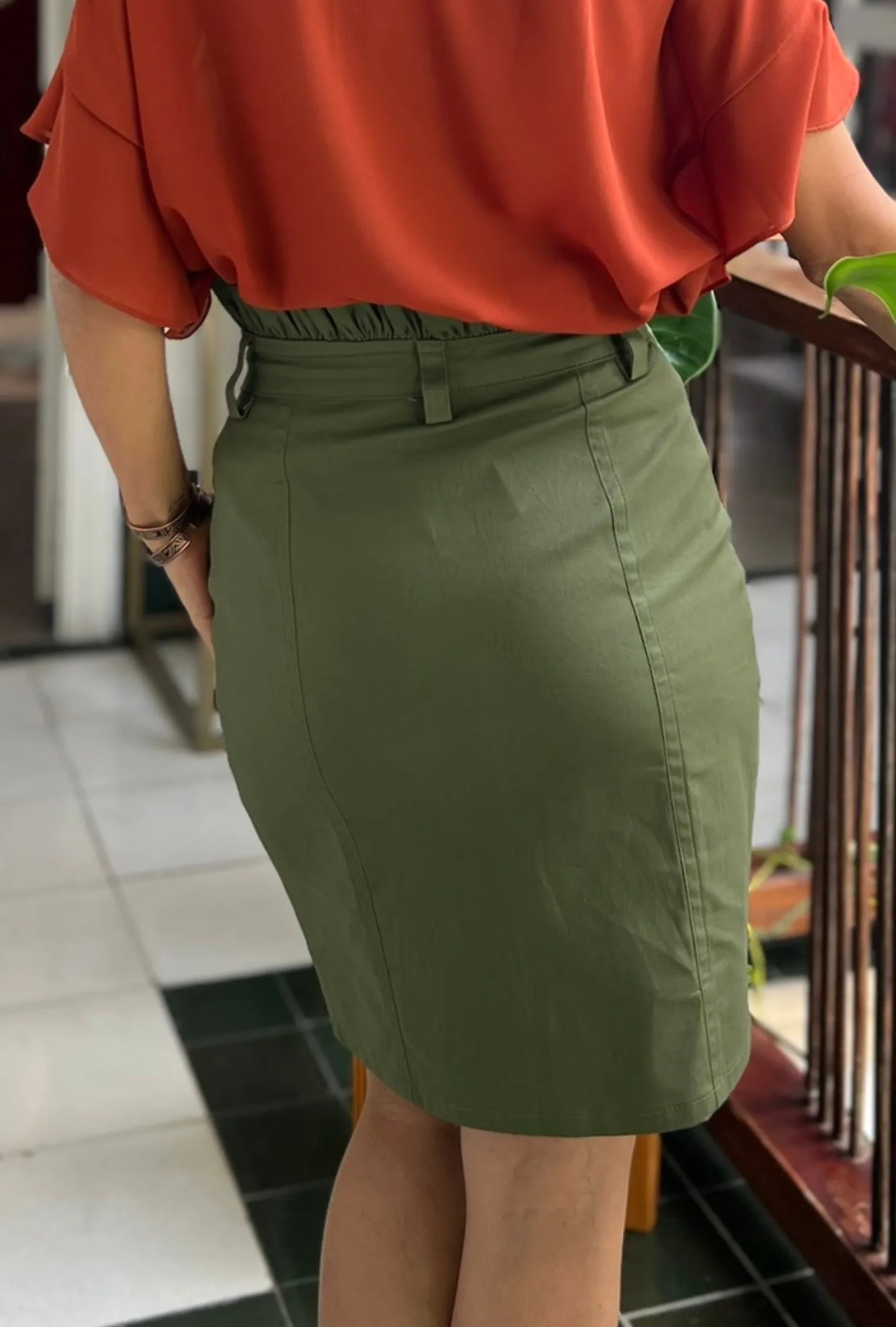 FALDA VERDE MILITAR