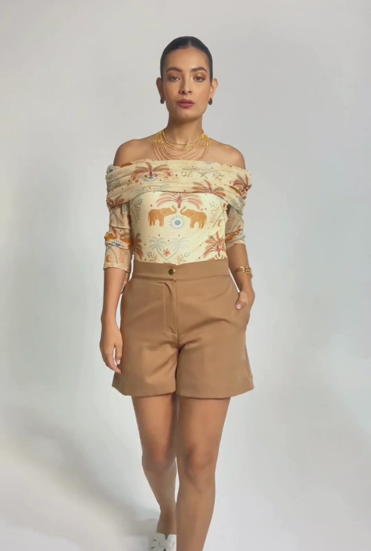 SHORT SASTRE COLOR MOCCA "TOPACIO" | NUEVO
