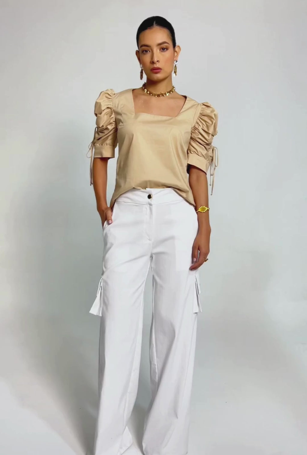 BLUSA ESCOTE CUADRADO COLOR CAQUI "TOSCANA" | NUEVO