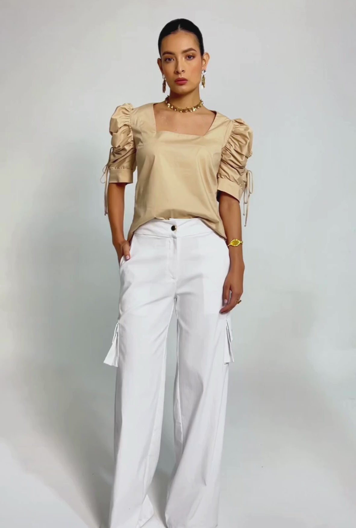 BLUSA ESCOTE CUADRADO COLOR CAQUI "TOSCANA" | NUEVO