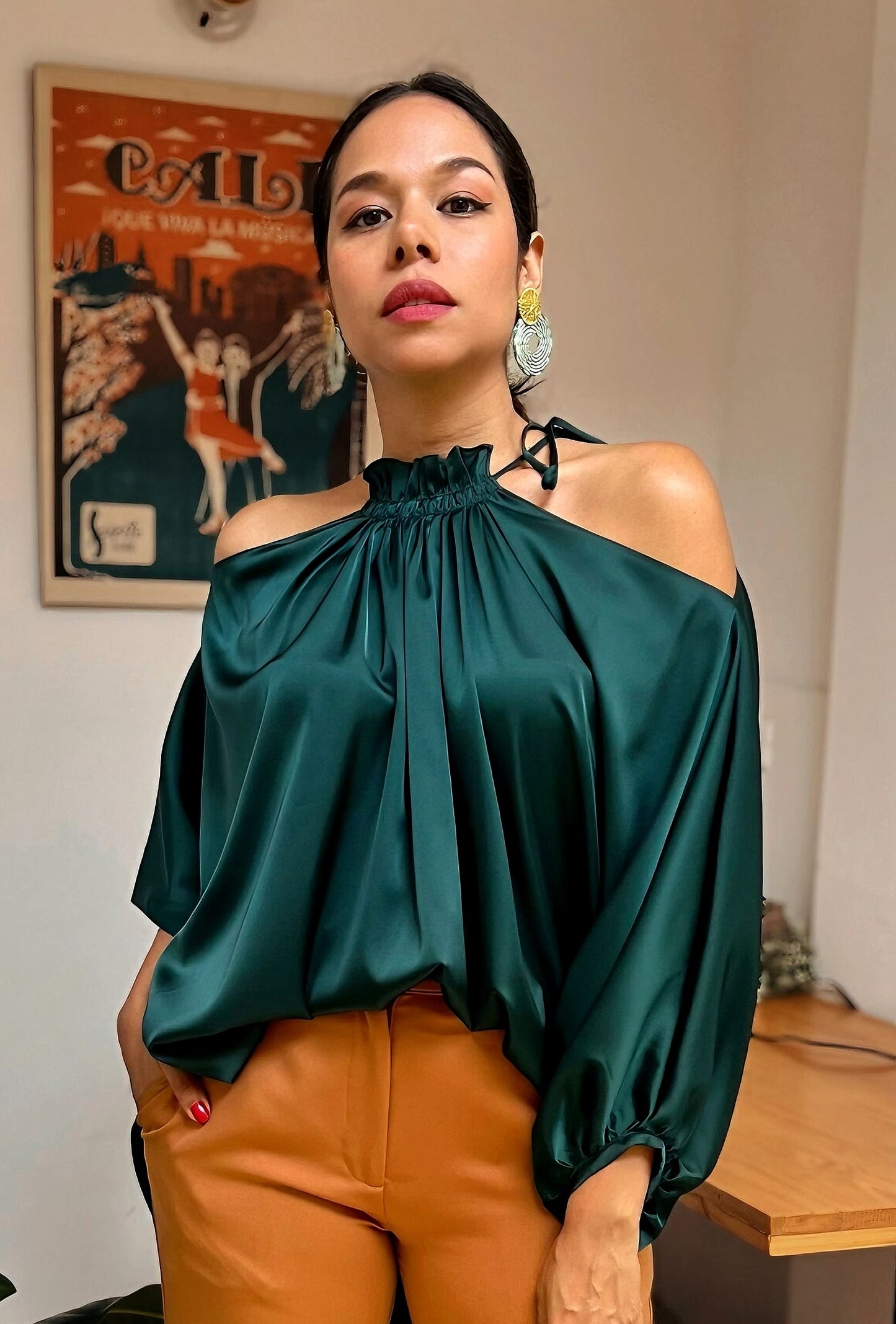 BLUSÓN HOMBROS DESCUBIERTOS | "TAMARA"
